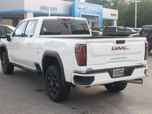 Used 2024 GMC Sierra 3500 AT4 w/ AT4 Premium Plus Package AWD/4WD image 5