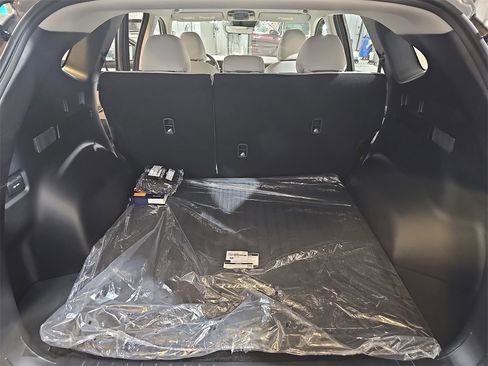 New 2026 Hyundai Tucson SE image 12