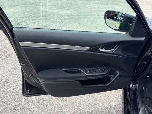 Used 2020 Honda Civic LX image 12
