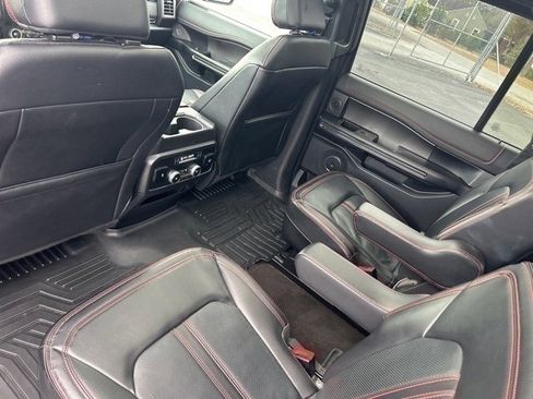 Used 2021 Ford Expedition Max Limited image 19