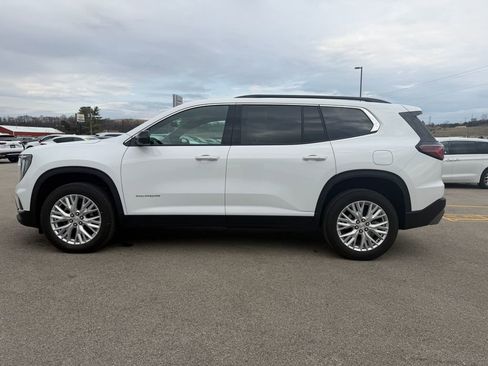 Used 2026 GMC Acadia Elevation w/ Elevation Premium Package AWD/4WD image 12