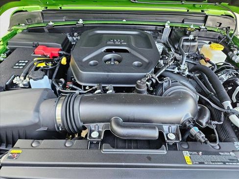 New 2025 Jeep Wrangler Unlimited Rubicon image 16