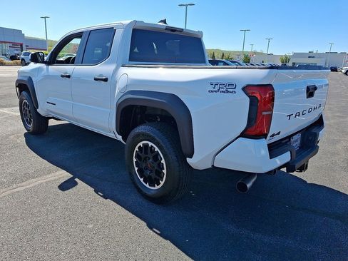 New 2026 Toyota Tacoma TRD Off-Road AWD/4WD image 5
