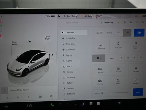 Used 2023 Tesla Model 3 Standard Range RWD image 13