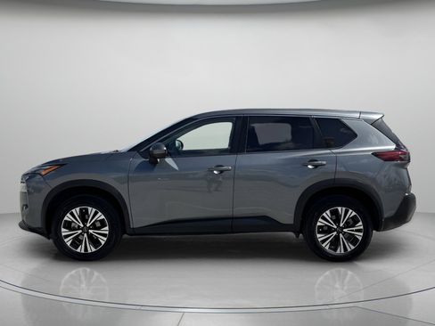 Used 2023 Nissan Rogue SV image 5
