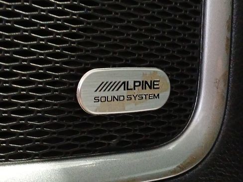 Used 2022 Jeep Compass Latitude w/ Sun and Sound Group AWD/4WD image 25
