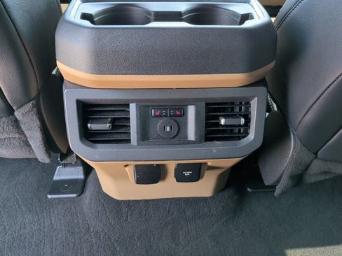 Used 2024 Ford F350 Lariat w/ Lariat Ultimate Package AWD/4WD image 43