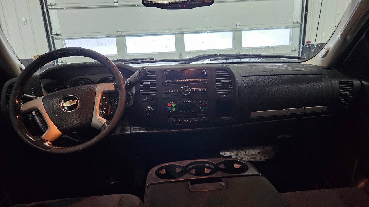 Used 2012 Chevrolet Silverado 3500 LT w/ Interior Plus Package AWD/4WD image 8