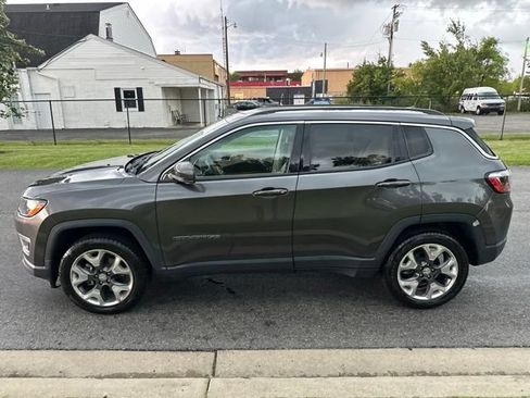 Used 2021 Jeep Compass Limited AWD/4WD image 3