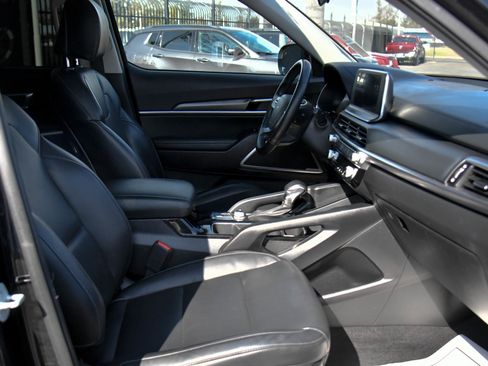 Used 2022 Kia Telluride LX image 46