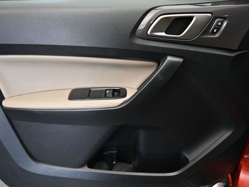 Used 2019 Ford Ranger Lariat w/ Equipment Group 501A Mid image 10