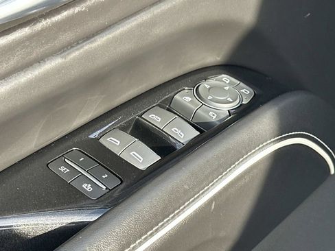 Used 2023 Cadillac Escalade Sport Platinum w/ LPO, ONYX Package image 23