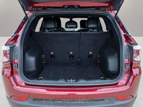 Used 2021 Jeep Compass 80th Special Edition image 20