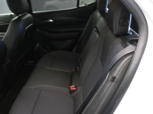 Used 2022 Buick Encore GX Select image 21