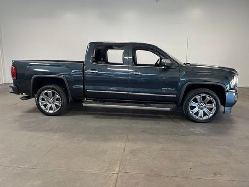 Used 2018 GMC Sierra 1500 Denali w/ Denali Ultimate Package AWD/4WD image 2