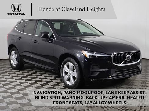 Used 2022 Volvo XC60 B5 Momentum AWD/4WD image 1