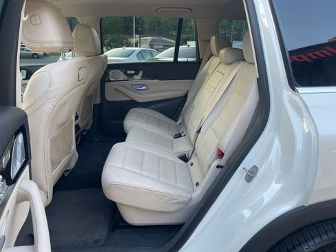Used 2020 Mercedes-Benz GLS 450 4MATIC image 15