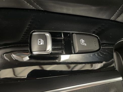 Used 2023 Kia Sorento SX image 35