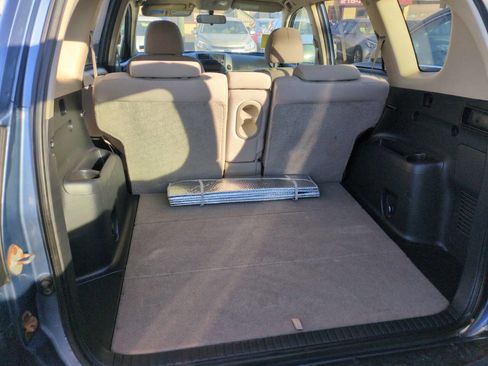 Used 2008 Toyota RAV4 4WD image 8