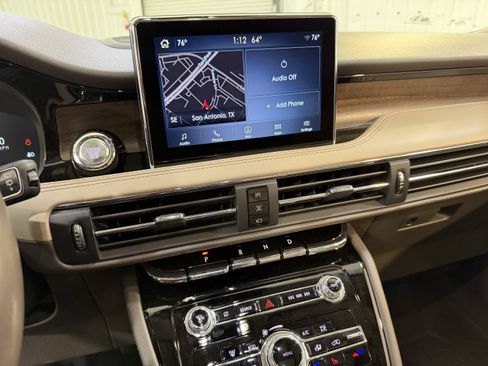 Used 2022 Lincoln Corsair Reserve w/ Equipment Group 201A image 18