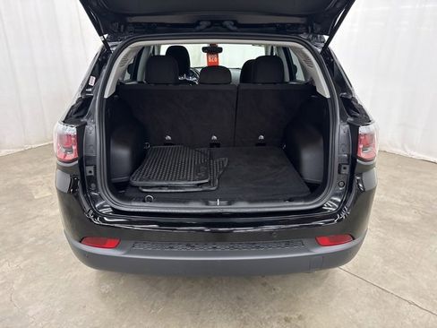 Used 2019 Jeep Compass Sport image 27