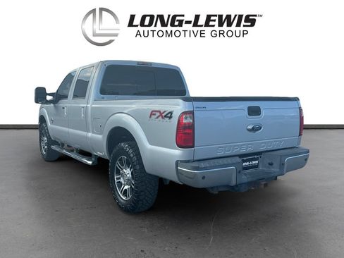 Used 2015 Ford F250 Lariat w/ Lariat Ultimate Package AWD/4WD image 4