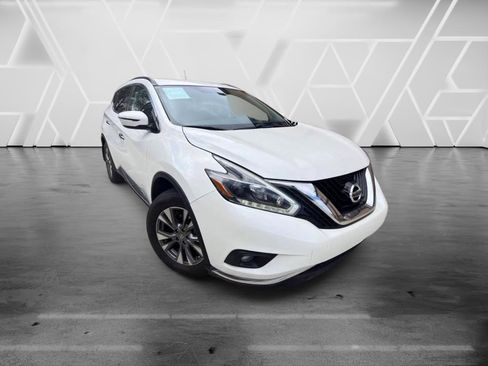 Used 2018 Nissan Murano SV w/ Cargo Package FWD image 5
