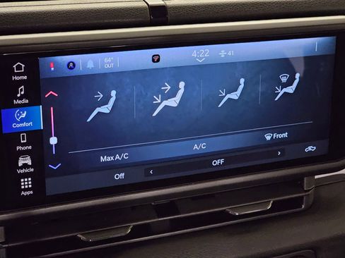 Used 2024 Jeep Gladiator Sport image 19