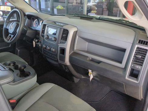 Used 2019 RAM 1500 Tradesman w/ Chrome Plus Package image 28