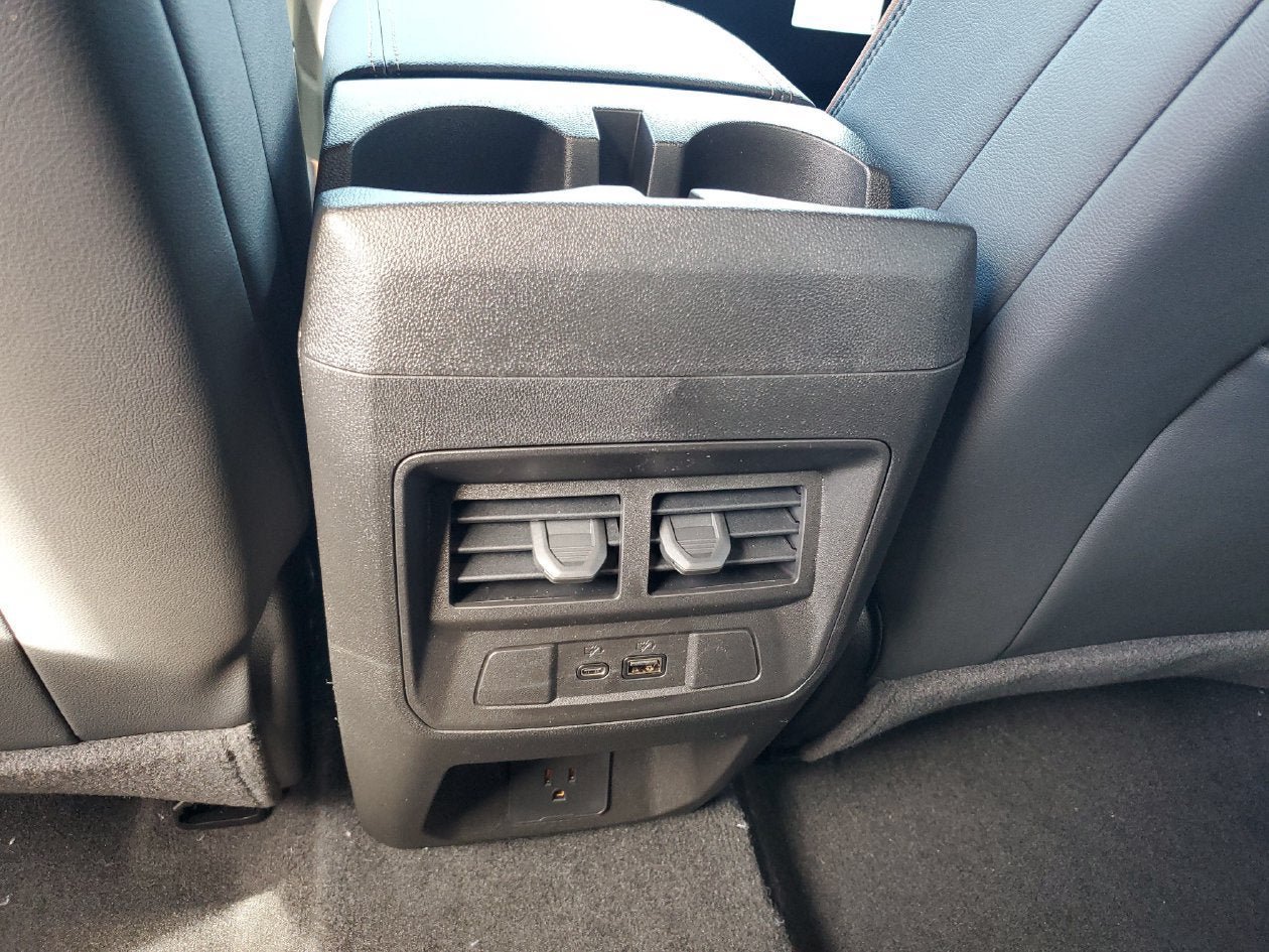 New 2026 GMC Canyon AT4 AWD/4WD image 16