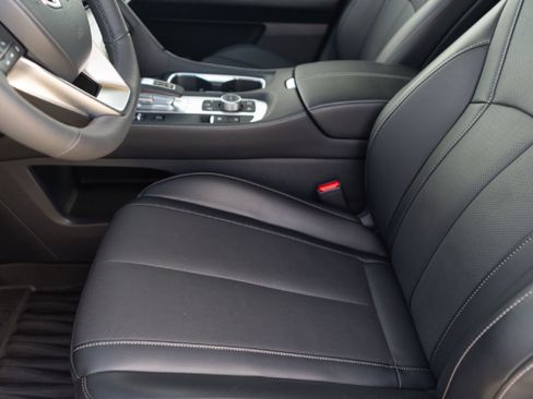 Certified 2026 INFINITI QX60 Luxe w/ Cargo Package image 9