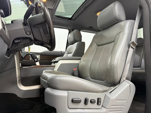 Used 2014 Ford F150 Lariat w/ Equipment Group 502A Luxury AWD/4WD image 15