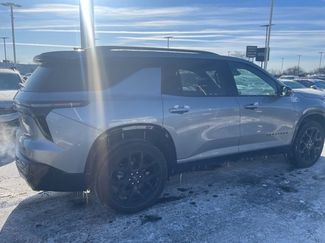 Used 2025 Chevrolet Traverse RS w/ LPO, Floor Liner Package video 2