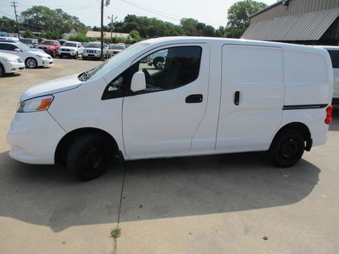 Used 2015 Nissan NV200 SV w/ Back Door Glass Package FWD image 31