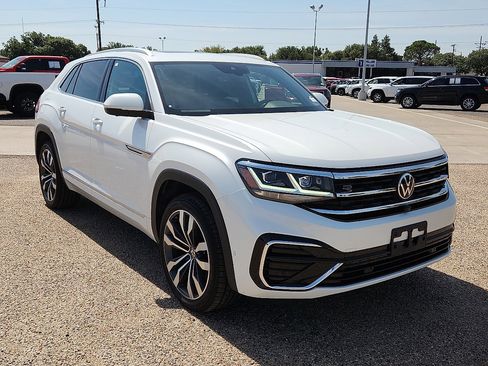 Used 2023 Volkswagen Atlas Cross Sport SEL Premium R-Line image 4