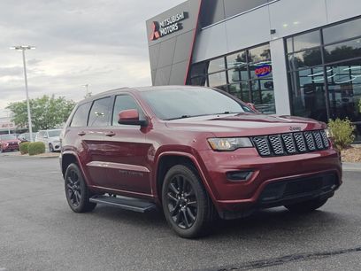 Used 2020 Jeep Grand Cherokee Altitude