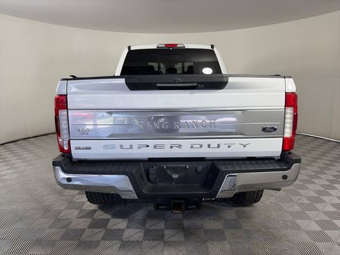 Used 2017 Ford F250 King Ranch w/ King Ranch Ultimate Package AWD/4WD image 6