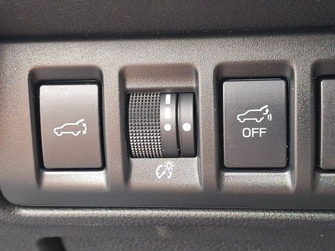 Certified 2023 Subaru Outback Limited AWD/4WD image 26