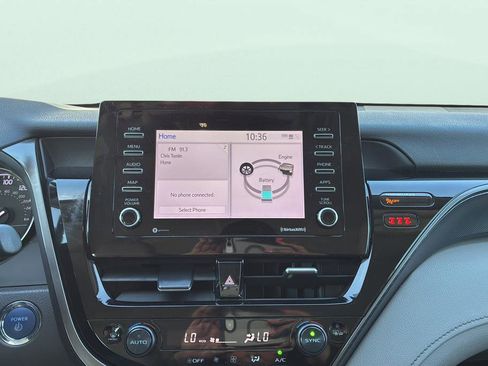 Used 2022 Toyota Camry SE FWD image 18