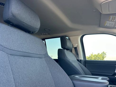 Certified 2025 Ford Expedition Active RWD image 19