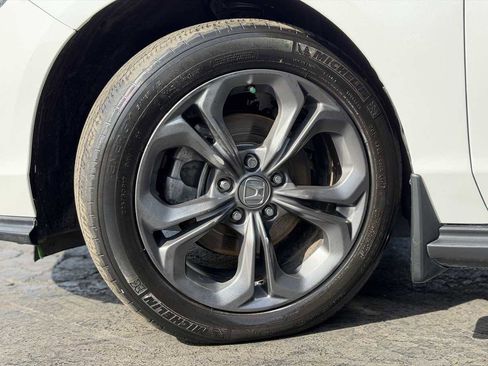 Used 2023 Honda Accord EX image 8