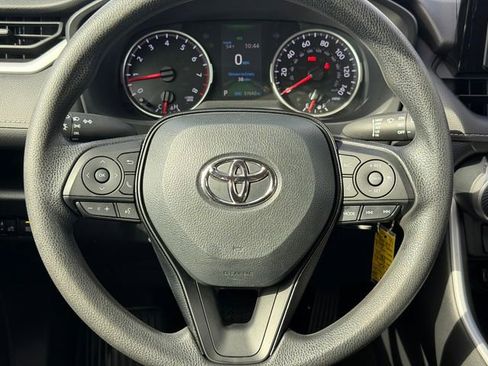 Certified 2021 Toyota RAV4 LE image 26
