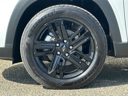 New 2025 Chevrolet Trax ACTIV w/ Driver Confidence Package image 26