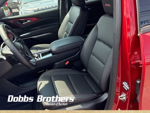Used 2025 Chevrolet Traverse Z71 w/ Enhanced Driving Package AWD/4WD image 13