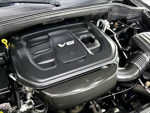 Used 2016 Jeep Grand Cherokee Overland AWD/4WD image 32