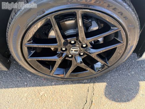 Certified 2025 Honda Civic Sport image 12