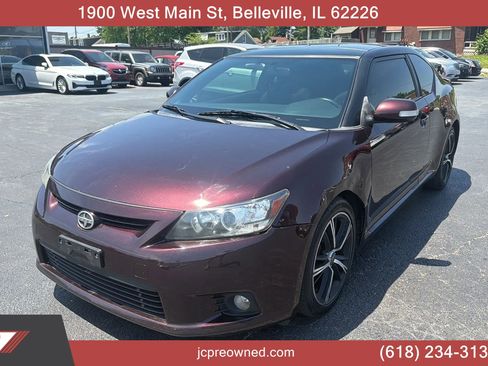 Used 2013 Scion tC FWD image 1