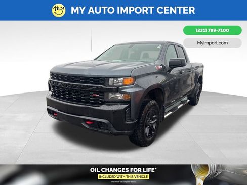 Used 2019 Chevrolet Silverado 1500 Custom Trail Boss w/ Custom Convenience Package image 3