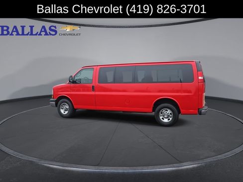 Used 2016 Chevrolet Express 3500 LT w/ LT Preferred Equipment Group image 6