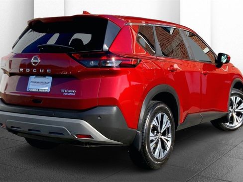 Certified 2023 Nissan Rogue SV image 13